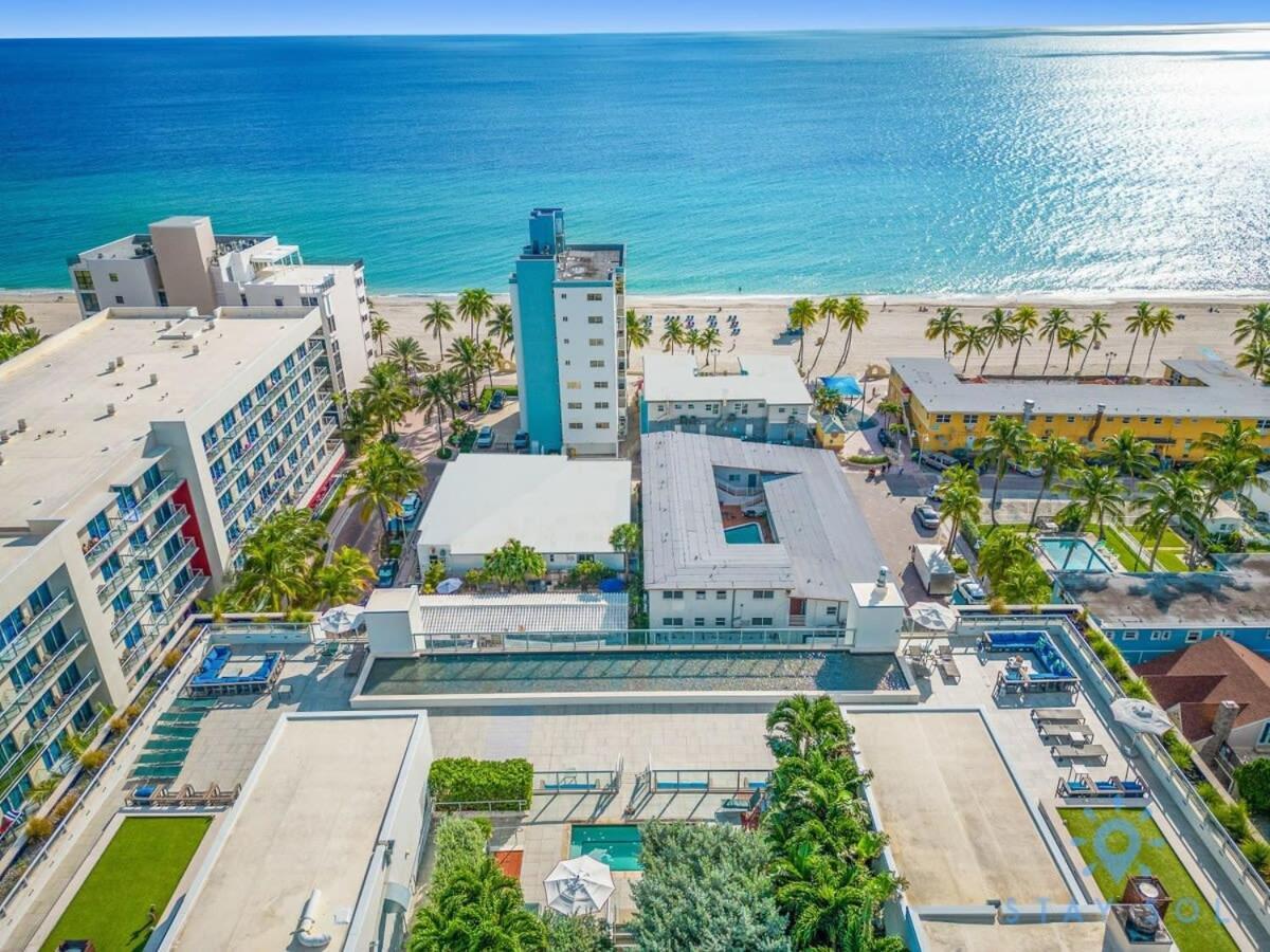 New!Beachfront Condo Resort- Balcony Голлівуд Екстер'єр фото